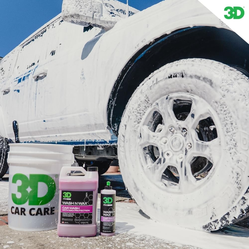 3D Wash N Wax used on a car with mitt to show safe cleaning and glossy result