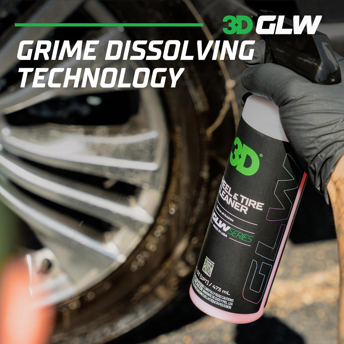 3D cleaner restoring tire sidewall blackness for improved appearance