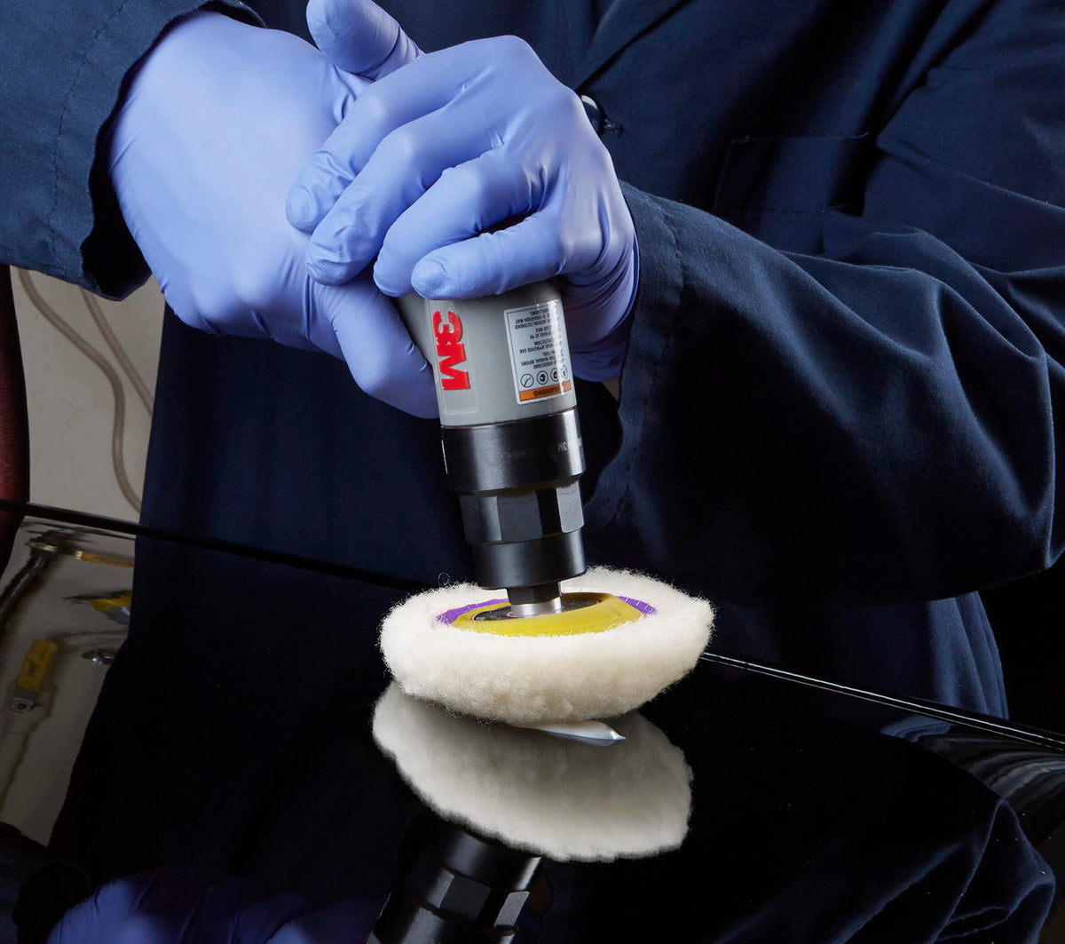 3M Perfect-It pads in use on vehicle panel demonstrating controlled finishing benefits