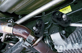 3mirrors hanger mounted on exhaust pipe stabilizing vibration benefit