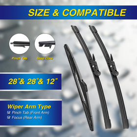 5 PLUS close-up of silicone wiping edge showing smooth bead action for clearer visibility