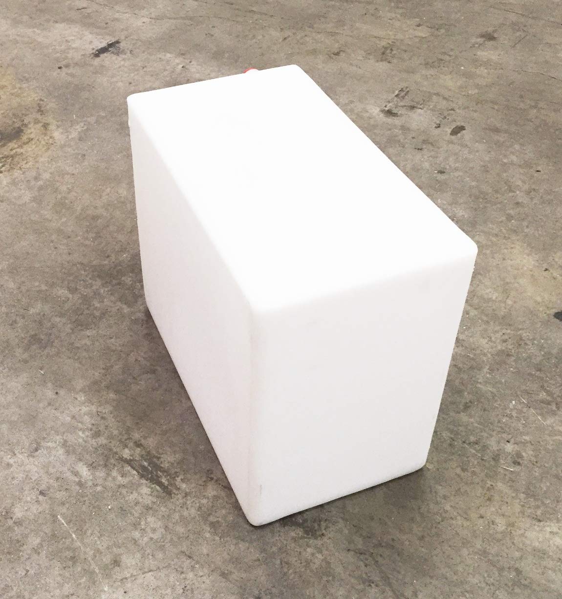 A.A close-up of polyethylene wall texture demonstrating seamless durable construction