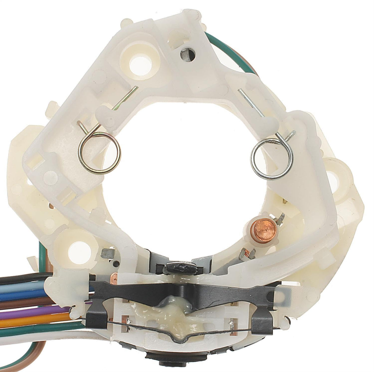 ACDelco D6262D close-up contacts highlighting durable electrical connections