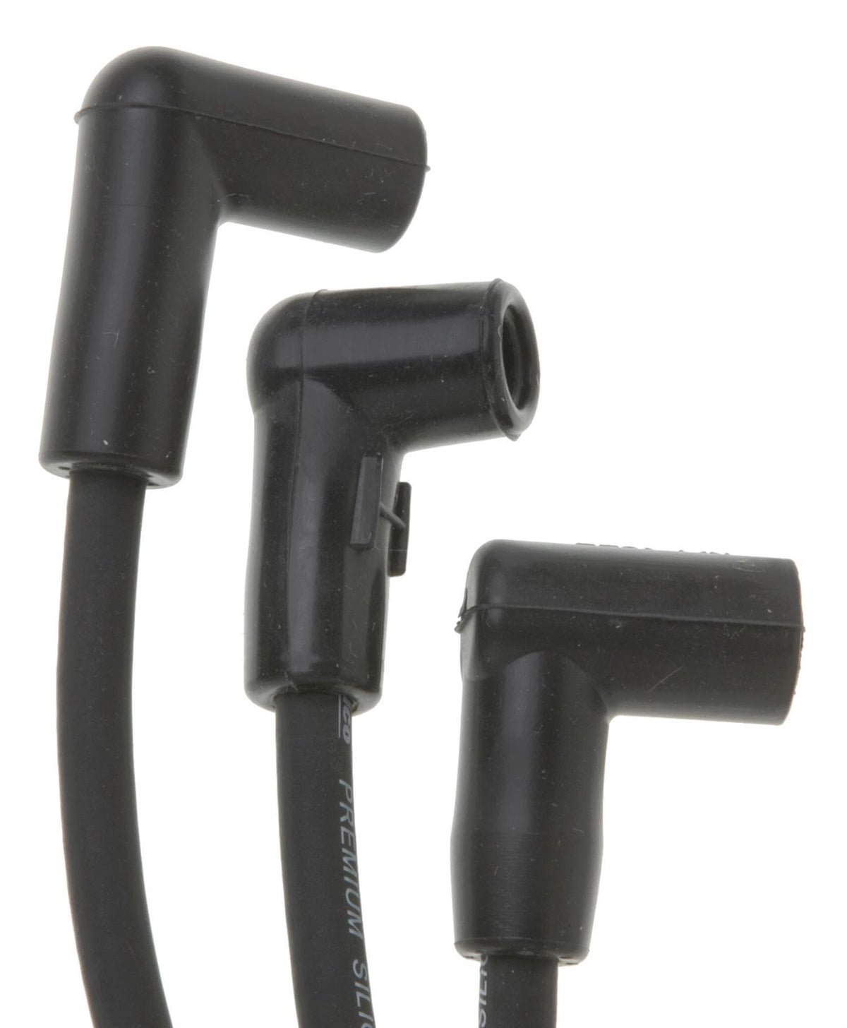 ACDelco Gold close-up of boot and terminal highlighting corrosion resistance and seal