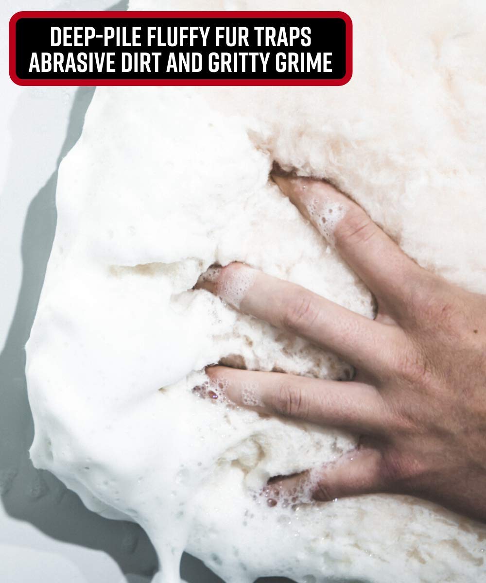 Adam's Polishes pad producing thick foam showing improved lubrication and cleaning