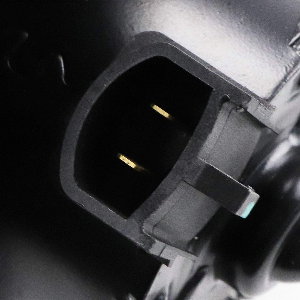 AEagle motor body detail showing copper enameled windings and durable construction