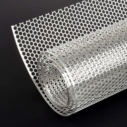 AggAuto front view of full 40x13 silver grill mesh showing protective coverage