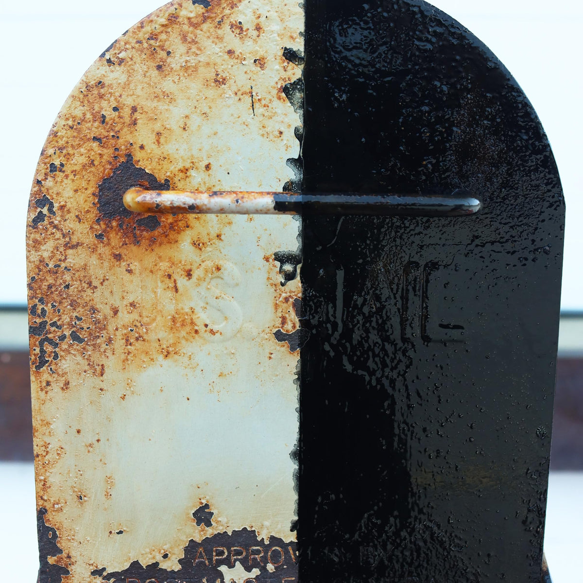 AGS RUST SOLUTIONS label highlighting 300°F heat resistance and weather durability