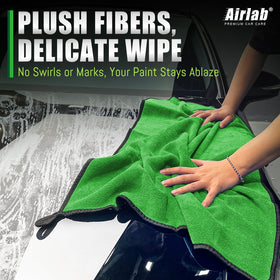 Airlab reinforced edges and stitching detail for long-lasting durability