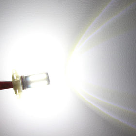 Alla Lighting on-road 6000K xenon-white illumination for contrast