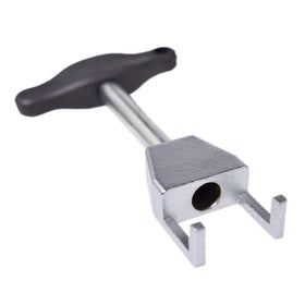 Alltooetools puller removing ignition coil from VW Golf engine for safe service