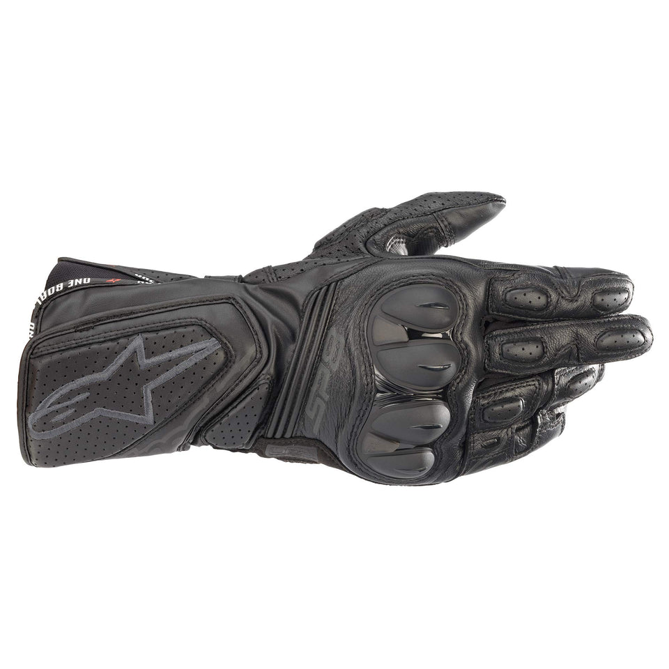 Alpinestars SP-8 V3 front view showing fit, knuckle protection and secure gauntlet closure