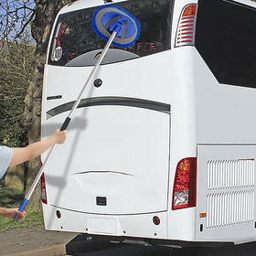 anngrowy extended long handle at full length reaching a truck roof for safer washing