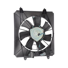 ANTUKO closeup of 7 S-shaped blades highlighting efficient airflow
