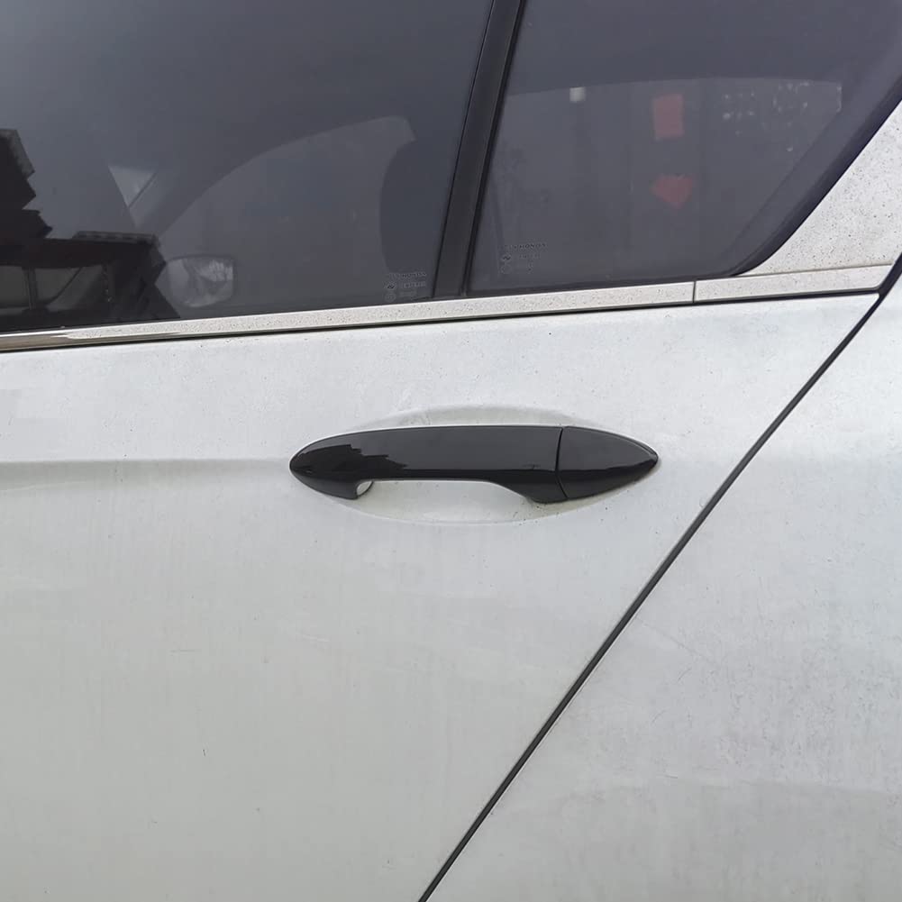 AOKIO on parked Accord in street scene showing stylish visual impact