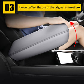 AOMSAZTO installed armrest cover in Civic demonstrating improved comfort