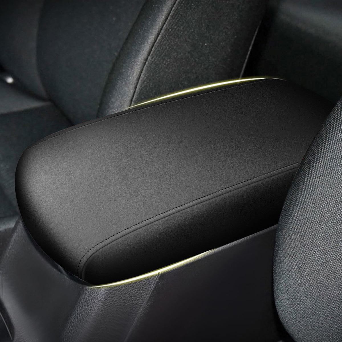 AOMSAZTO lifestyle shot inside RAV4 illustrating tidy interior and protection
