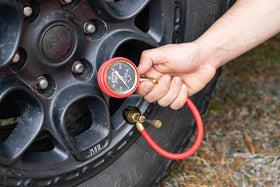 ARB ARB505 in use on vehicle displaying fast pressure adjustment advantage