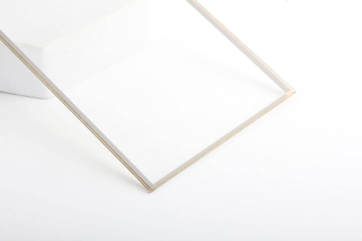 Arfepa packaging with accessories to protect screen and simplify installation