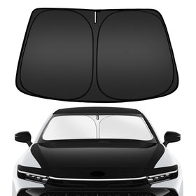 ARISMOTOR front view installed on Toyota Crown shows perfect windshield fit and sun protection
