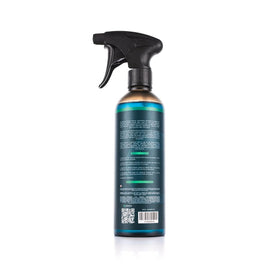 Armour Detail Supply high-cling foam close-up demonstrating adhesion for longer cleaning action