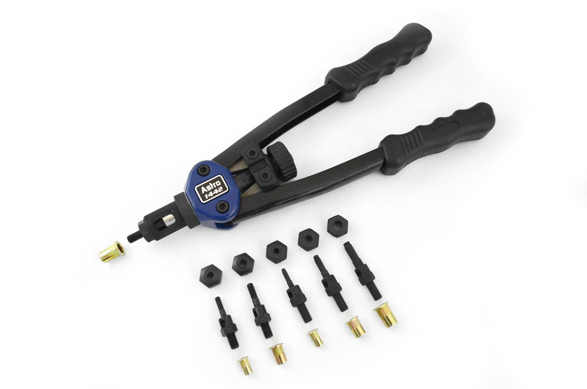 Astro Pneumatic showing quick-change head detail for fast mandrel swaps and reduced downtime