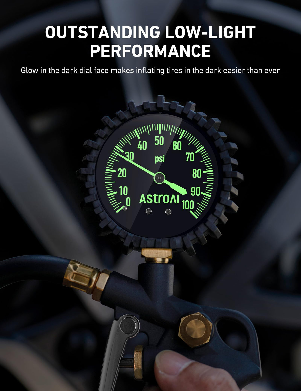 AstroAI close-up dial display showing clear PSI markings for accurate readings