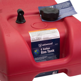 attwood 8806lp2 cap closeup with vacuum valve for safer, one-step venting