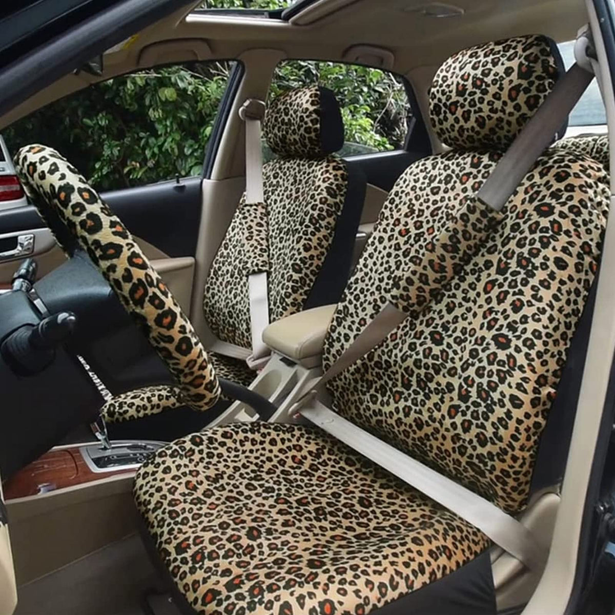 AUTOFAN plush fabric texture close-up highlighting softness and comfort