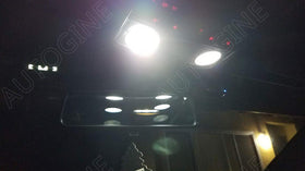 AUTOGINE vanity mirror light in use for clearer makeup and detail
