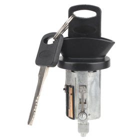 AUTOKAY ignition cylinder in garage scene showing practical replacement use