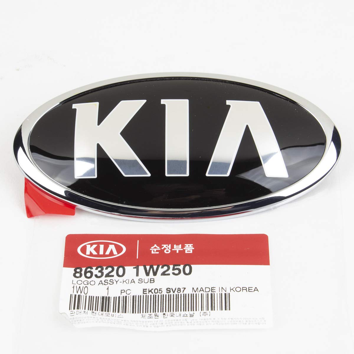 AutomotiveApple Kia emblem front view showing factory fit and clean appearance