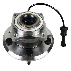 Autoround 512440 front view hub assembly showing bolt-on fit and ready-to-install benefit