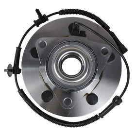 Autoround bolt circle and studs top view showing correct lug alignment
