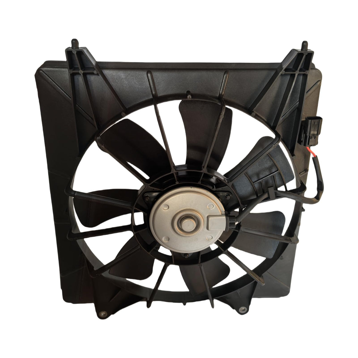 BeoneYuu right fan motor label close-up showing part identification benefit
