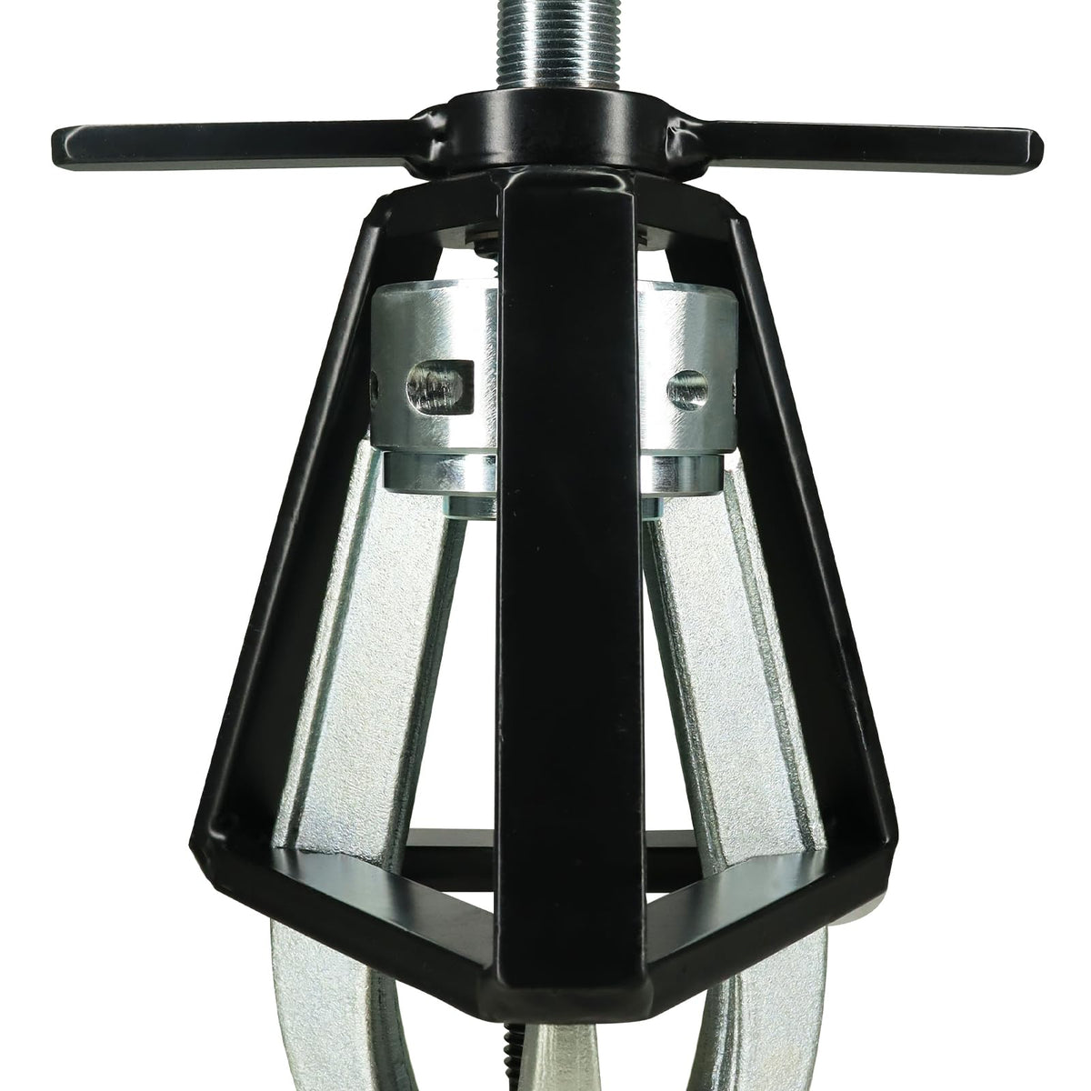 BESTOOL gear puller on workbench illustrating garage-ready durability