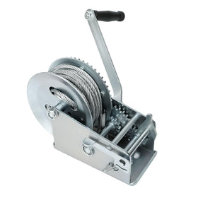 BLACKHORSE-RACING front view of winch showing complete assembly and mounting ease