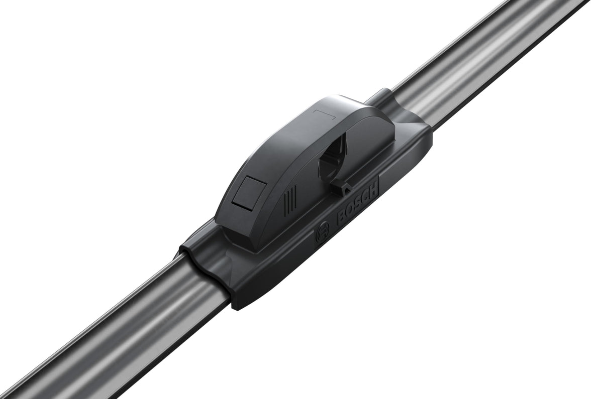Bosch AeroTwin installed on windshield improving visibility in wet conditions