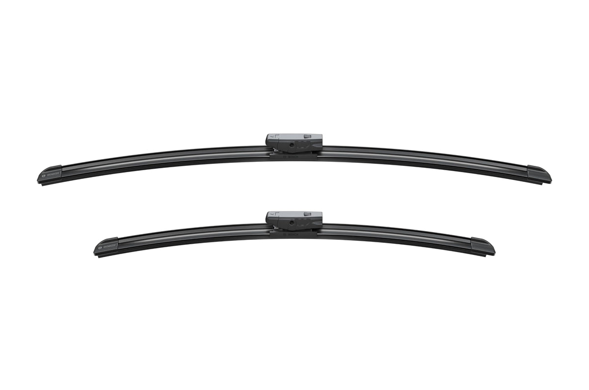 BOSCH AeroTwin close-up of graphite-coated rubber edge for streak-free wiping