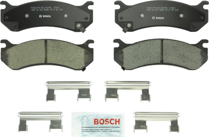 Bosch QuietCast front packaging showing product and benefit low-noise braking