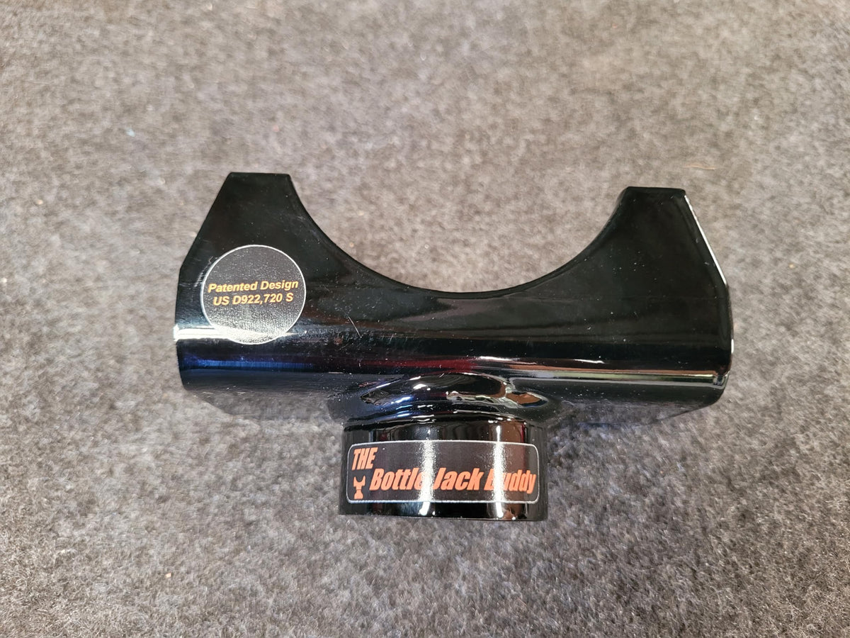 Bottle Jack Buddy front saddle view showing cradle benefit