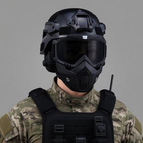 BROYEUR mask worn on motorcycle rider demonstrating wind protection