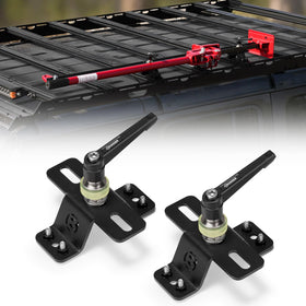 BUNKER INDUST front view of brackets mounted on roof rack showing secure hold