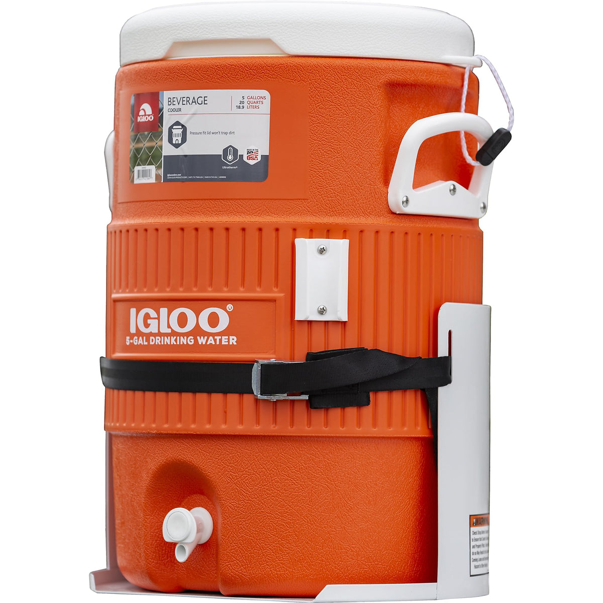 Buyers Products side profile displaying low‑center mounting for stable transport and safety