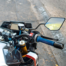 Caboriallan lifestyle street ride image showing sporty appearance and improved rear vision