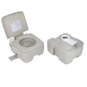 Camco bellows-style flush mechanism detail ensuring effective bowl rinse
