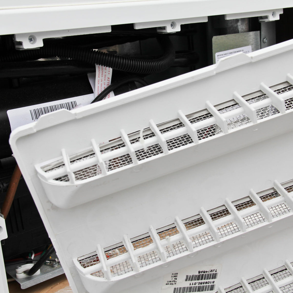 Three Camco screens laid out demonstrating spare coverage benefit