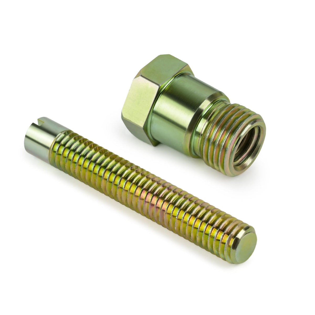 Camotokiit 4795 close-up of M14 x 1.25 threads for secure spark plug fit