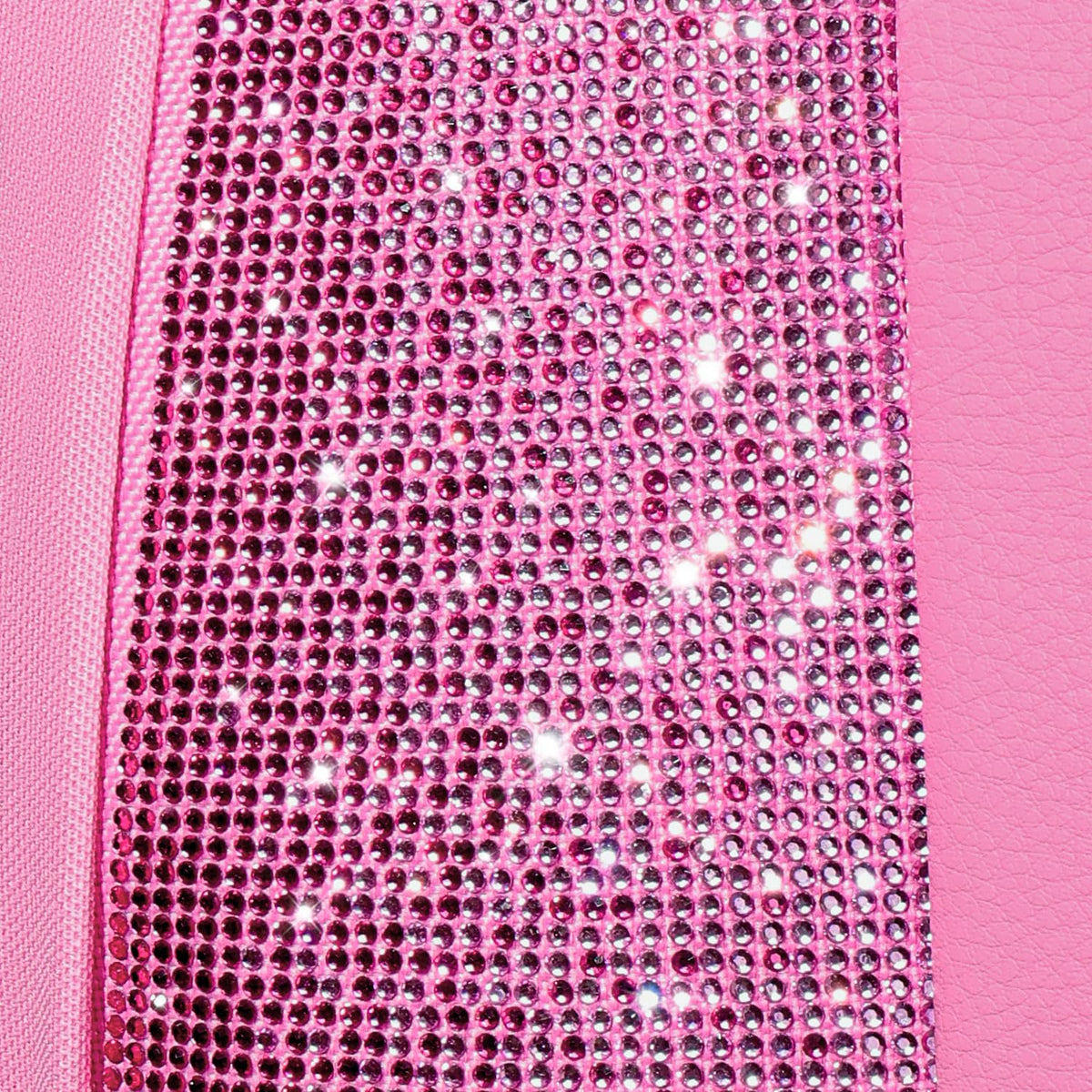 CAR PASS material texture close-up showing diamond-quilted PU leather comfort