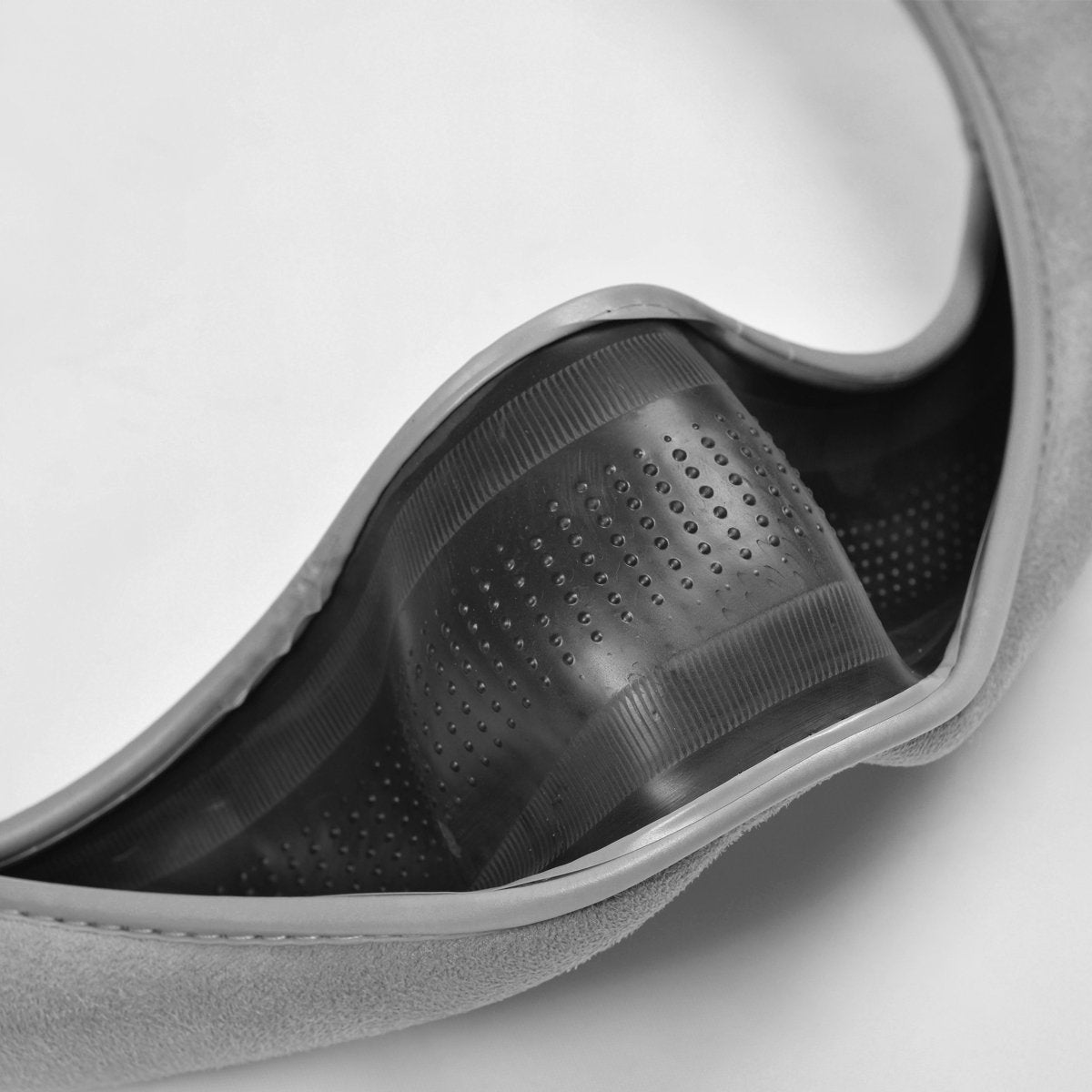 CAR PASS packaging showing brand and ready-to-install steering wheel cover